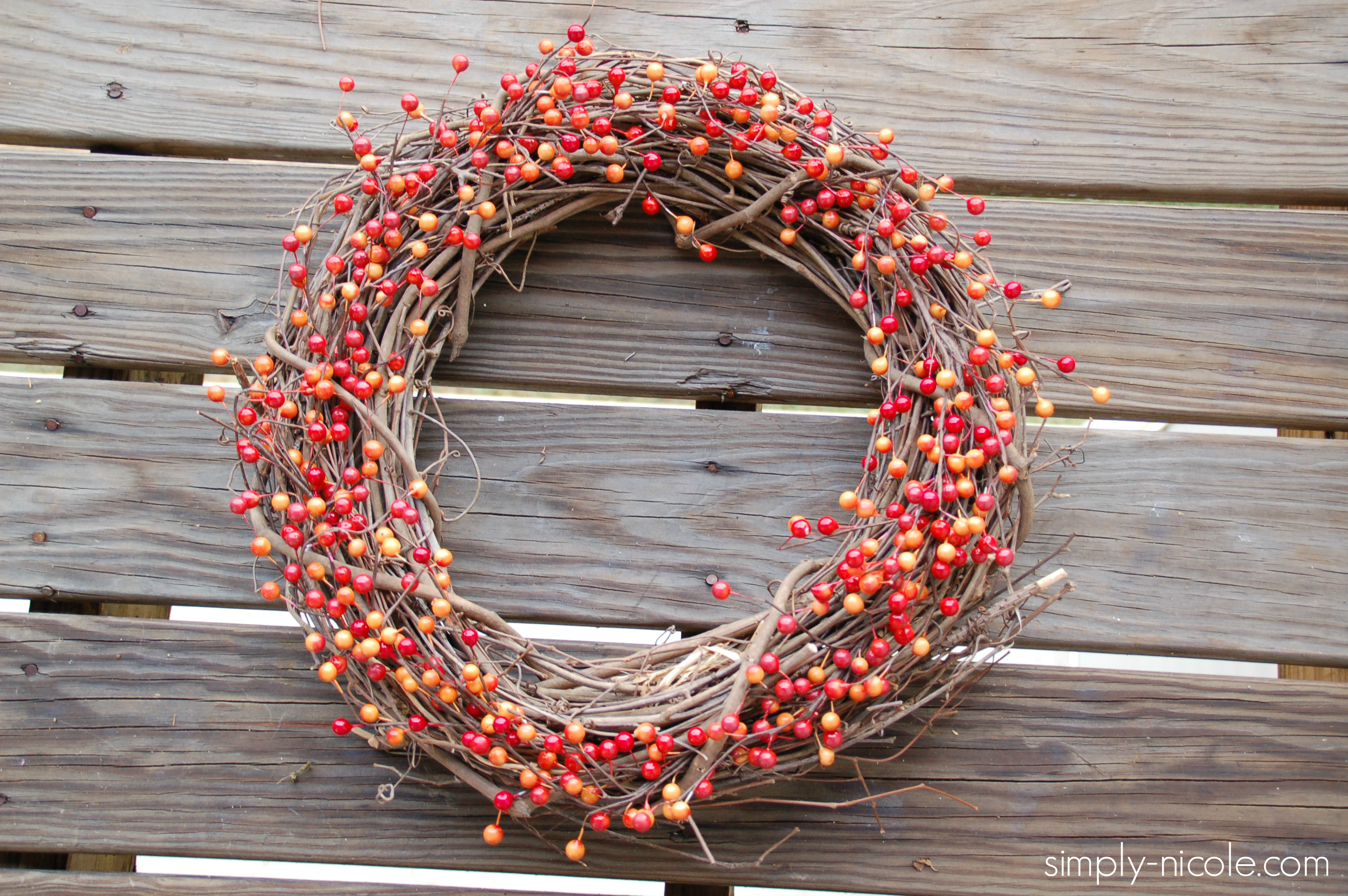 DIY Simple Fall Wreath at simply-nicole.com