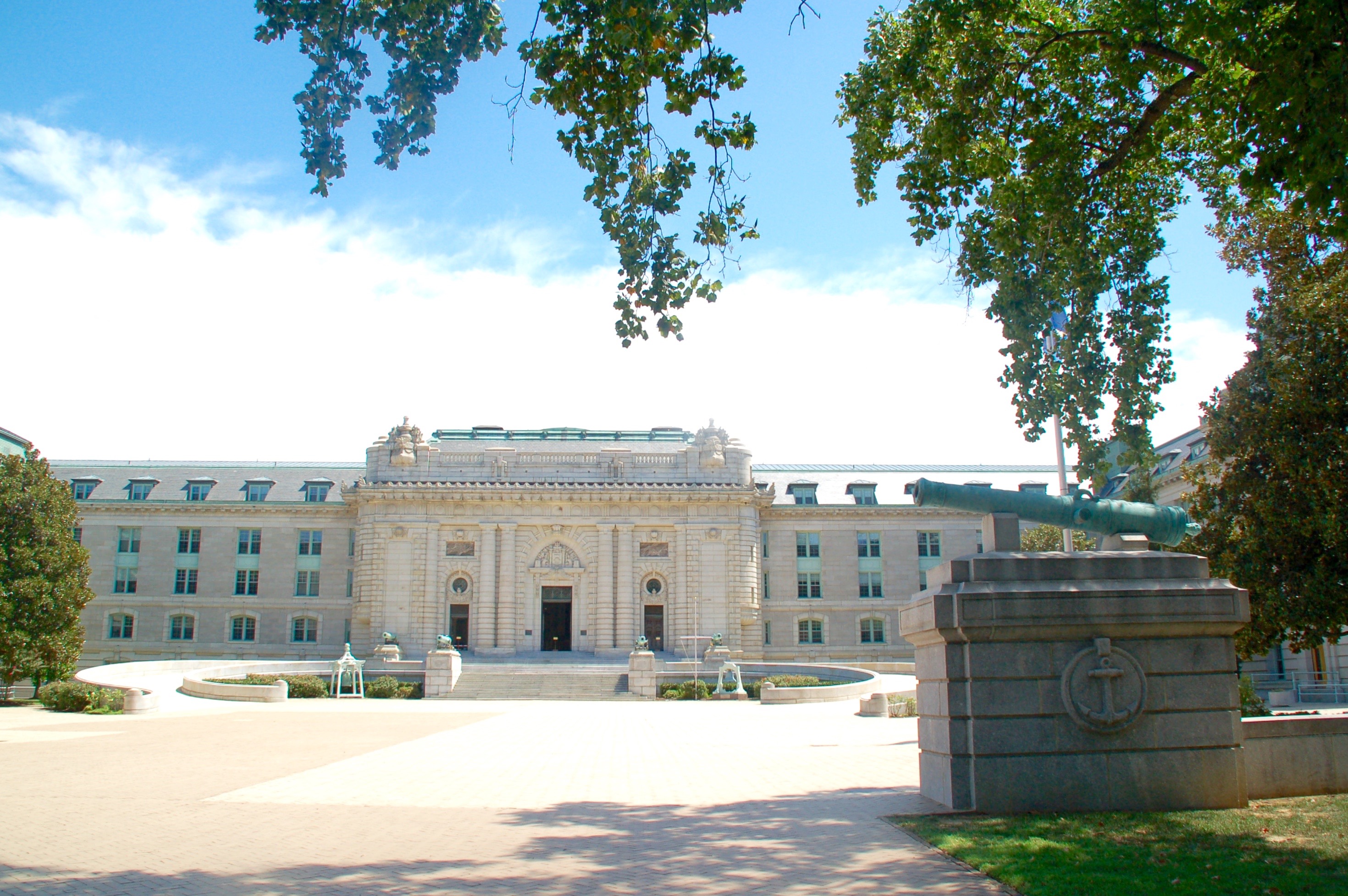 US Naval Academy